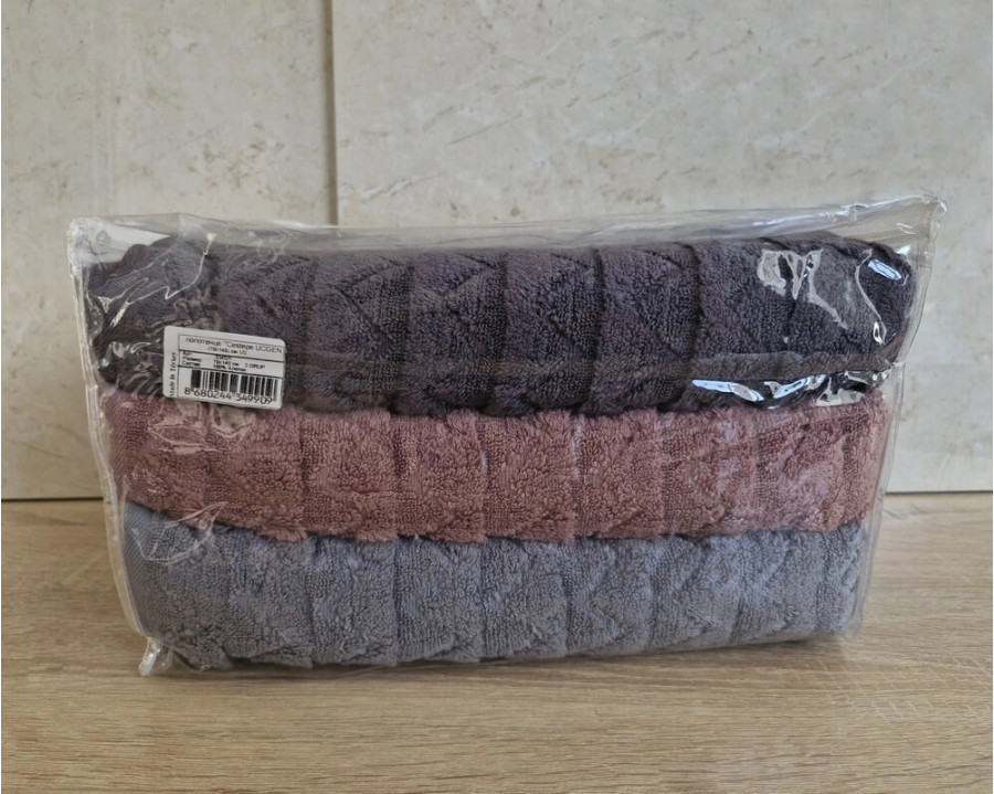 Набір турецьких махрових рушників Cestepe MicroCotton Premium 3 штуки 70x140 Ucgen 2 600 г/м2