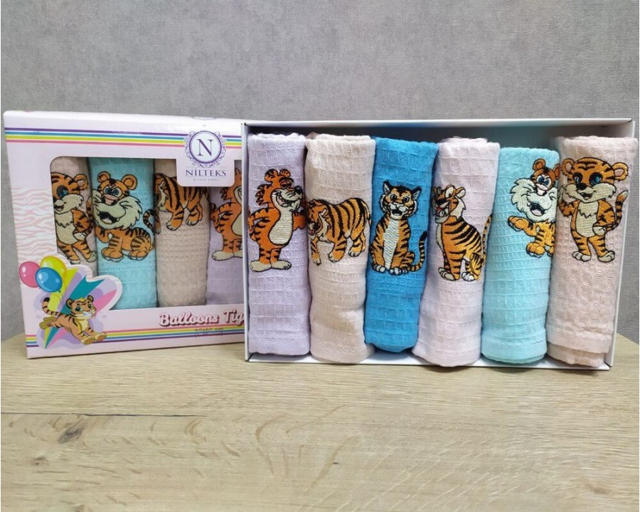 Набор новогодних полотенец кухонных Nilteks 6 штук 40x60 вафельные с вышивкой Balloons Tiger