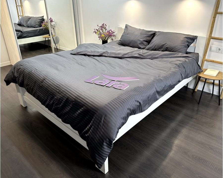 Постельное белье LARA d13206e180 graphite сатин-страйп LUX с простынью на резинке 180х200х25 евро