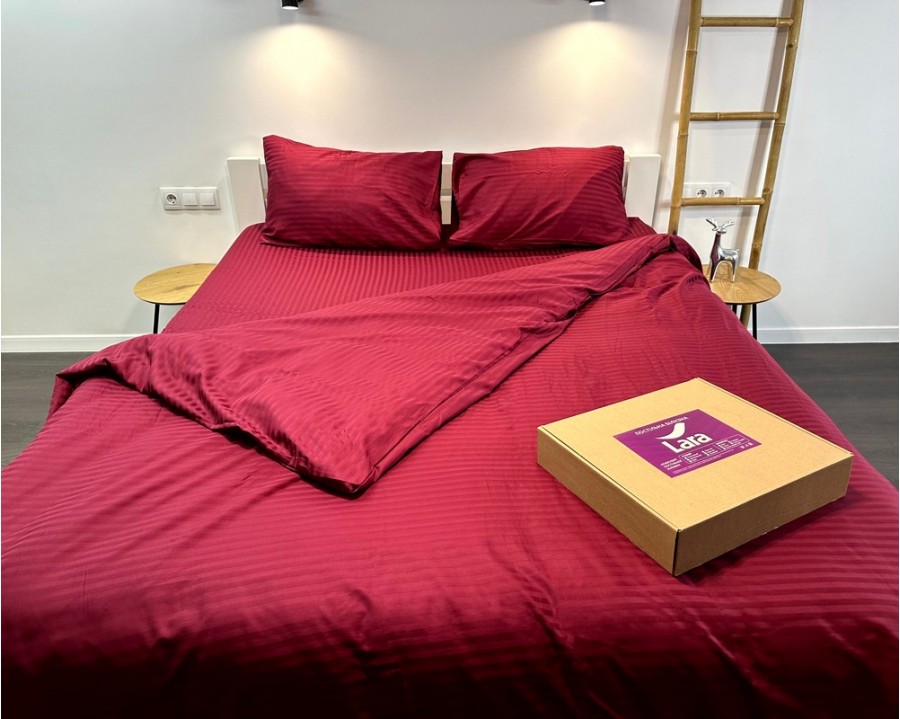 Постельное белье LARA d13225e180 red сатин-страйп LUX с простынью на резинке 180х200х25 евро