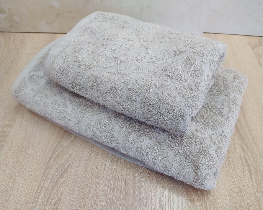 Набор махровых полотенец турецких Gulcan 50х90+70х140  Jacquard Cotton Lux Motif Acik Beige