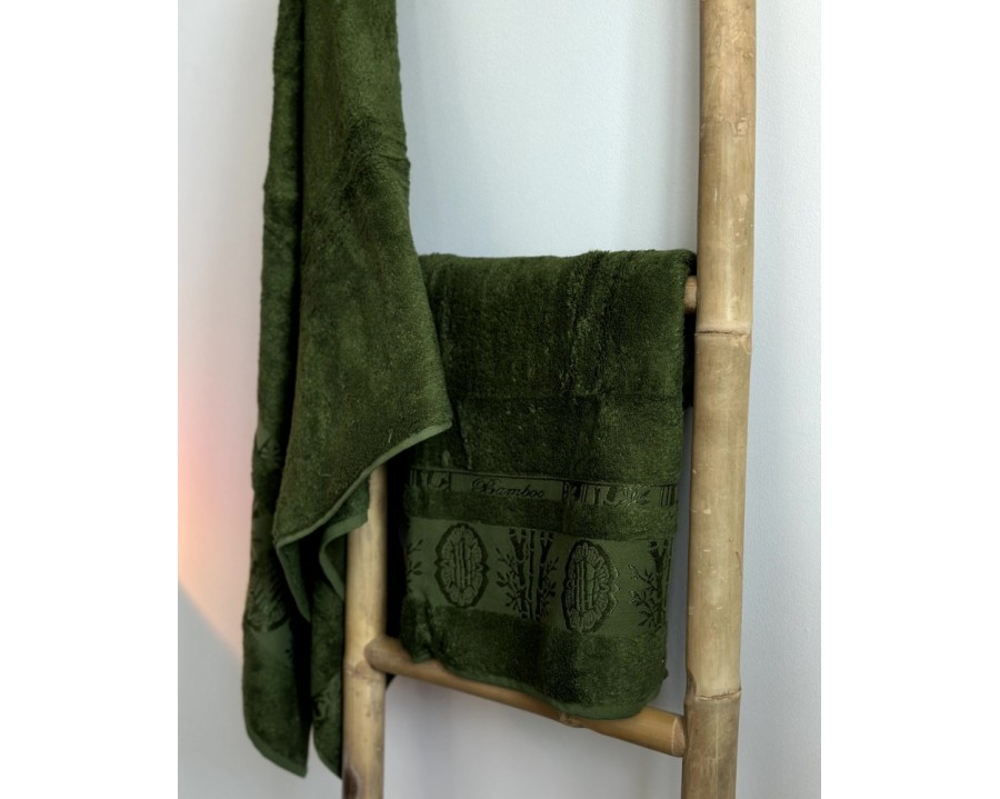 Набор бамбуковых махровых полотенец турецких Zeron 50х90+70х140  Bamboo Agaс Desen зеленый 1
